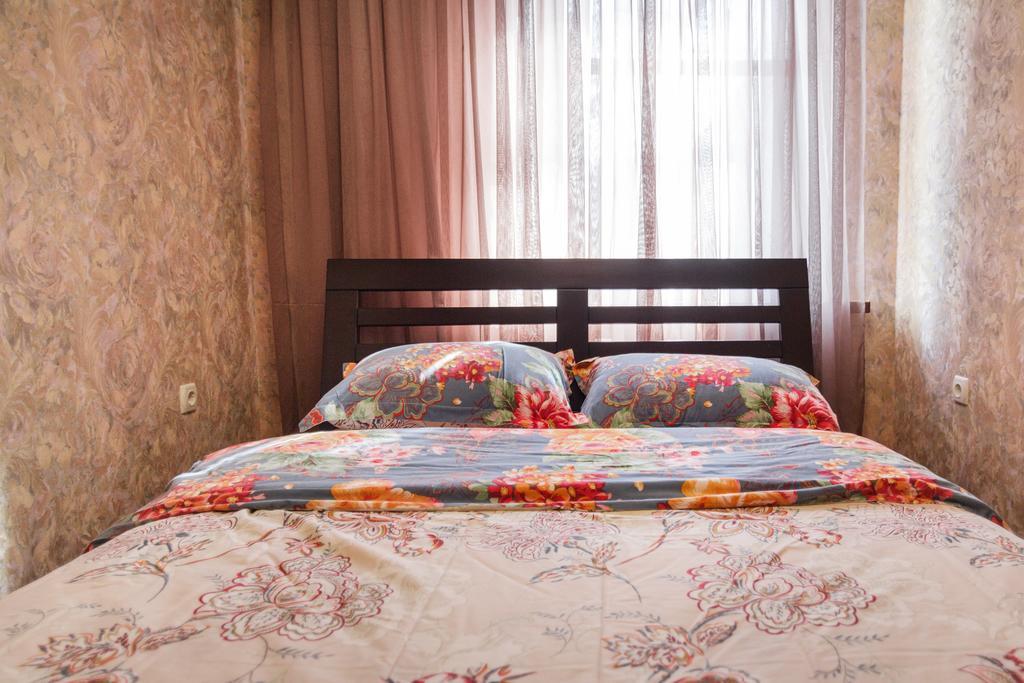 Best Apartments On Deribasovskoy Одесса Экстерьер фото