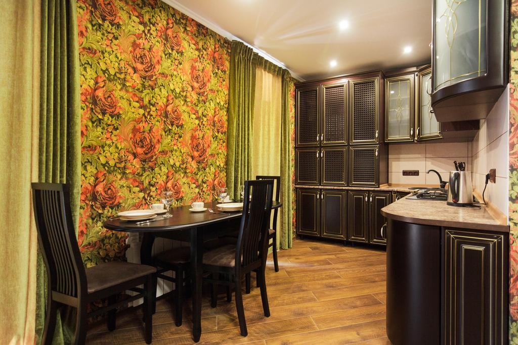 Best Apartments On Deribasovskoy Одесса Экстерьер фото